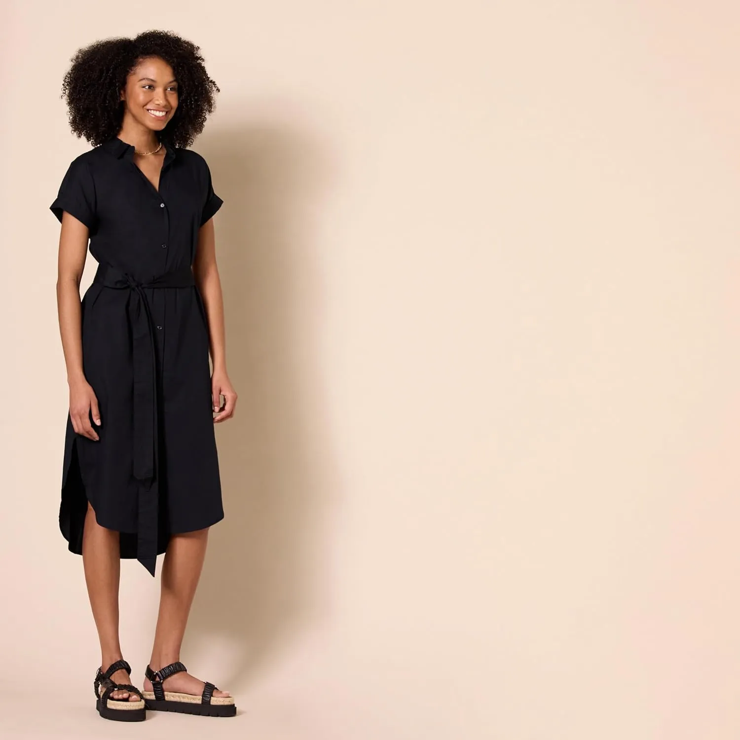 Amazon Essentials Women's Relaxed Fit Short Sleeve Button Front Belted Shirt Dress